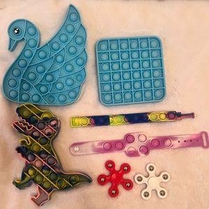 Preowned Pop Fidget Toys Bundle